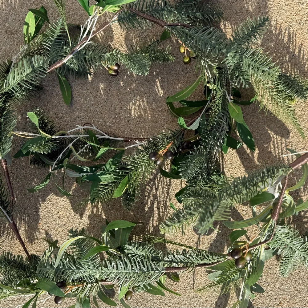 Frontgate Olive Garland - 6 ft - NWT